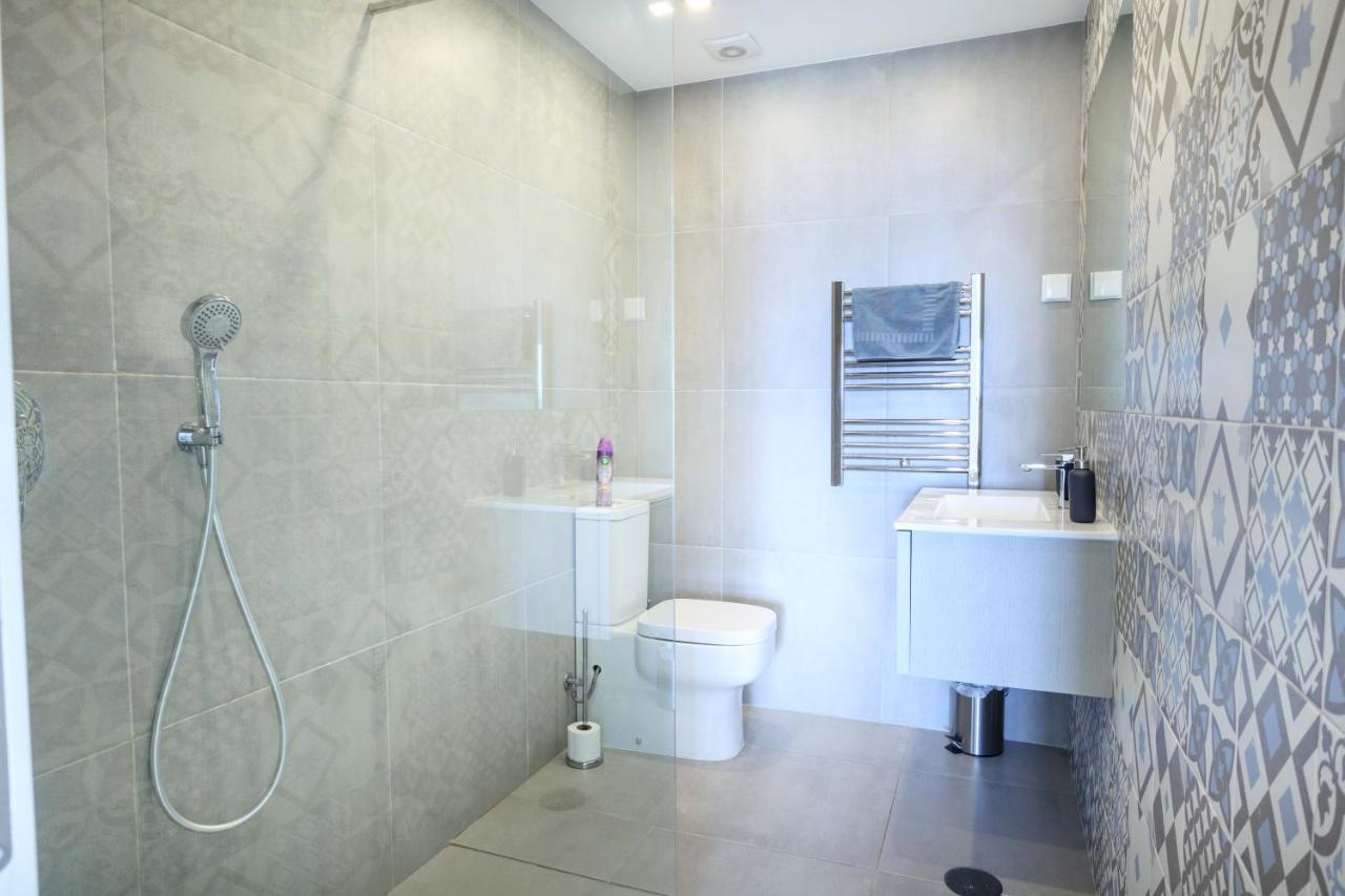 Waterside 3 Bedroom Sea View Luz Dış mekan fotoğraf